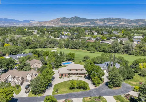 4966 W Old Oak Ln, Highland, UT 84003 - #2
