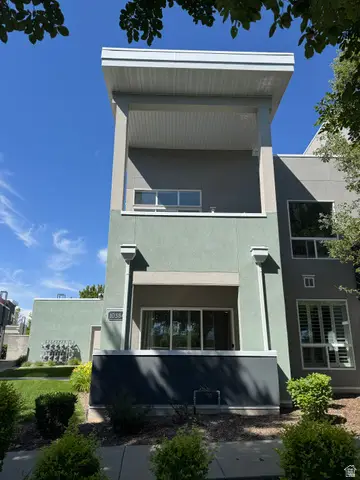 10384 S Clarks Hill Dr #101, South Jordan, UT 84009