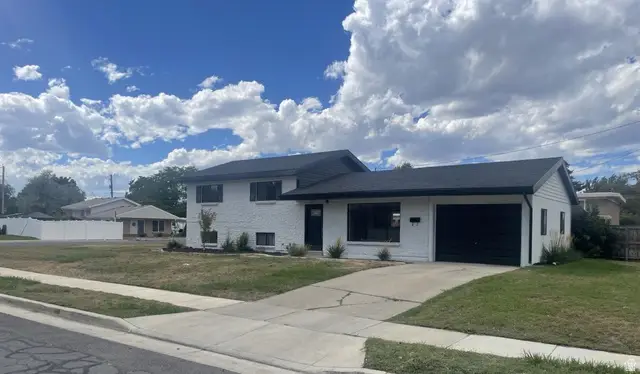 5822 S Golden Dr W, Murray, UT 84123 - #2