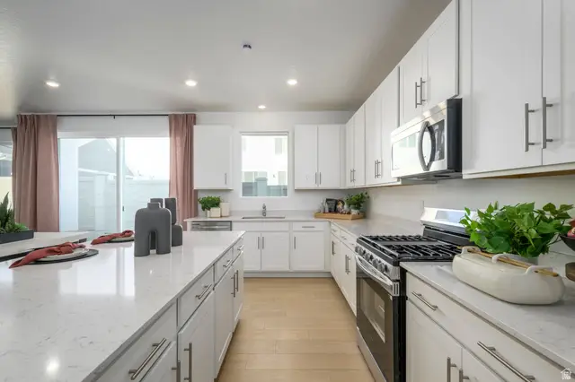 7594 S Graphite Dr #330, West Jordan, UT 84084 - #3