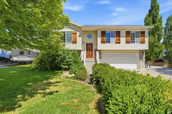 2014 N 2475 W, Clinton, UT 84015