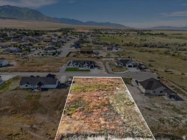 1451 E Coreys Way, Lake Point, UT 84074 - #2