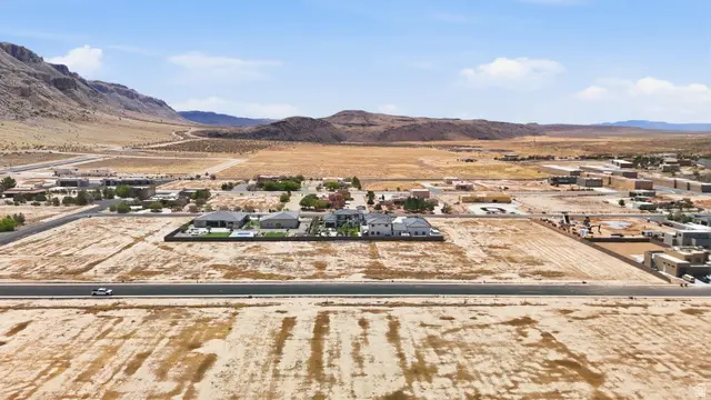 1297 W 4300 S #15, Hurricane, UT 84737 - #2