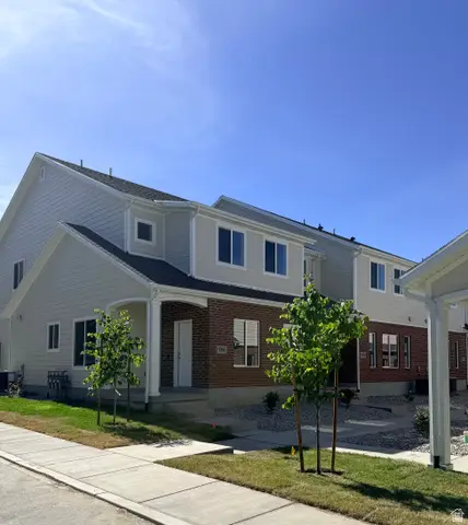 757 N Pheasantbrook Dr #3C, Centerville, UT 84014