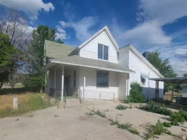 250 E Main St, Mount Pleasant, UT 84647 - #1