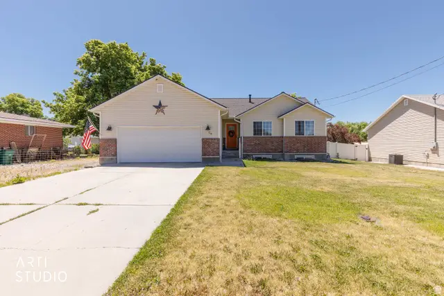 54 W 300 N, Smithfield, UT 84335 - #1