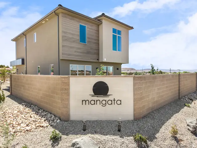 22 E Luften St, Washington, UT 84780 - #3