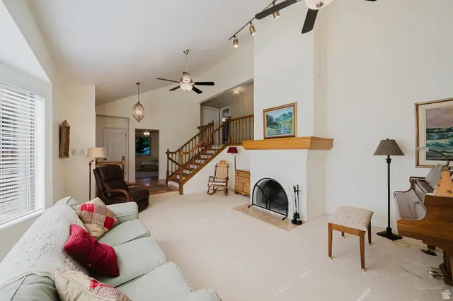 2289 E Sunset Dr, Layton, UT 84040 - #3