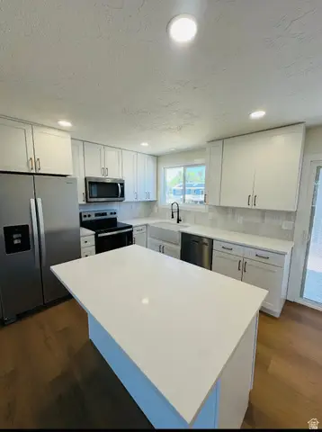 5906 W Plumbago Ave, Kearns, UT 84118 - #3