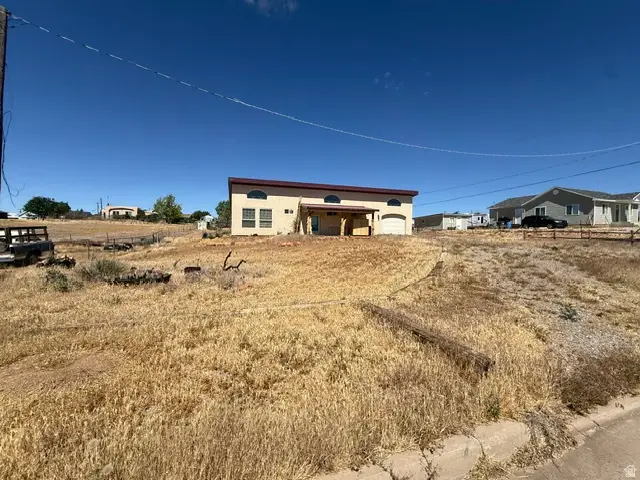 256 S 300 E, Blanding, UT 84511 - #1