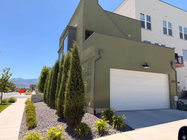 11029 S Lake Run Rd, South Jordan, UT 84009 - #3