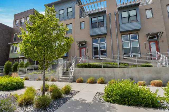 5084 W Duckhorn Dr, South Jordan, UT 84009 - #2