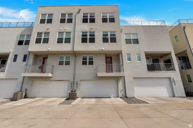 5084 W Duckhorn Dr, South Jordan, UT 84009 - #3