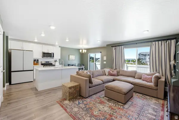 1084 E Pilot St, Saratoga Springs, UT 84045