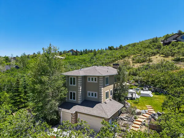 5808 E Pioneer Fork Rd, Emigration Canyon, UT 84108