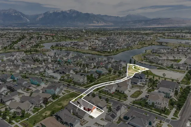 4953 W Lake Terrace Ave, South Jordan, UT 84009 - #3