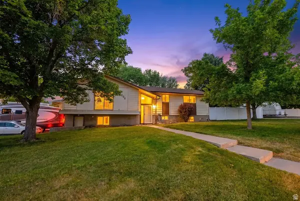 2065 Faye Ln, Pocatello, ID 83201