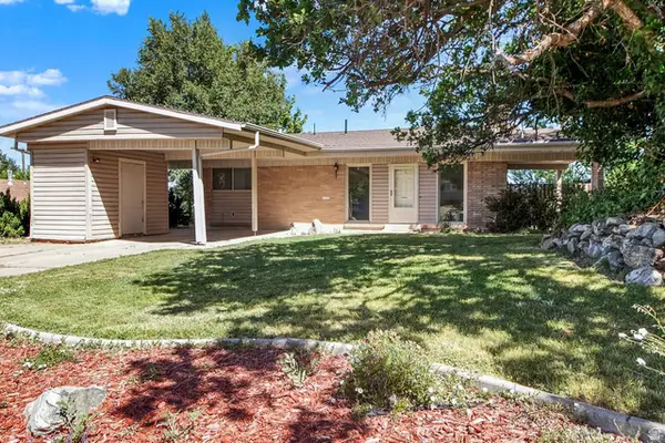 799 Westbrook Rd, Kaysville, UT 84037