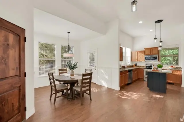 2826 W Shady View Ln, Lehi, UT 84048 - #3
