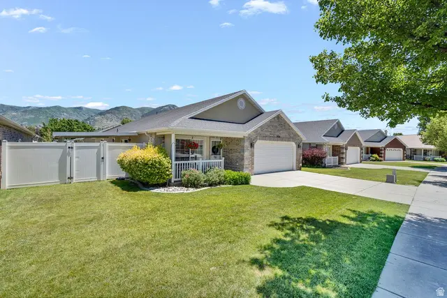 2494 N Dorchester Ave, Harrisville, UT 84414 - #2