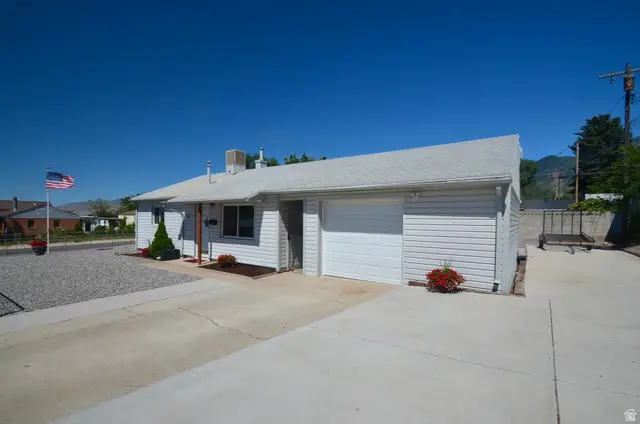 73 S Broadway St, Tooele, UT 84074 - #2