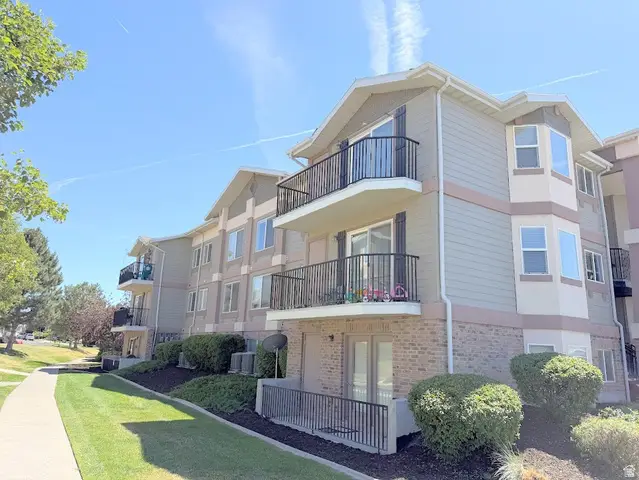 8229 S Resaca Dr #D9, Midvale, UT 84070 - #1