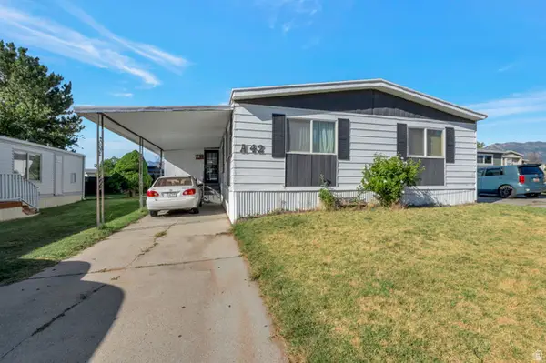 3860 S Midland Dr S #A42, Roy, UT 84067