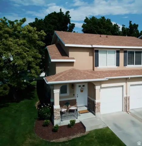 9457 S Hidden Point Dr W, Sandy, UT 84070 - #2