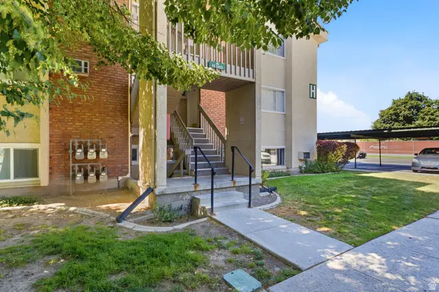 1825 W 7600 S #H103, West Jordan, UT 84084 - #2
