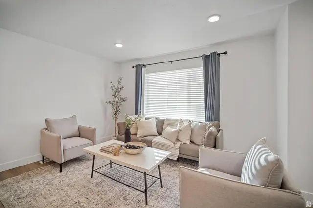 1635 E Indigo Loop, Layton, UT 84040 - #2