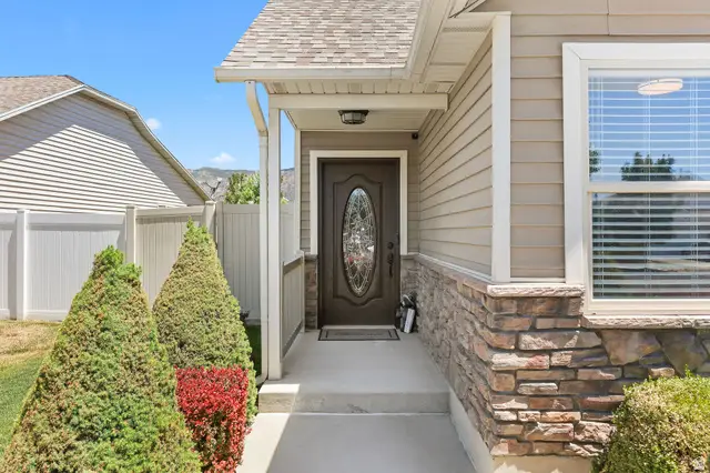 126 N Century Dr, Ogden, UT 84404 - #2