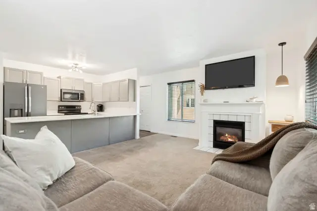 9147 S Jefferson Pl #BLD 15, Sandy, UT 84070 - #2