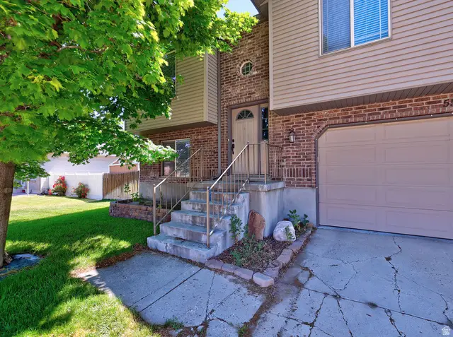 5529 S Harvey Hts, Taylorsville, UT 84118 - #3