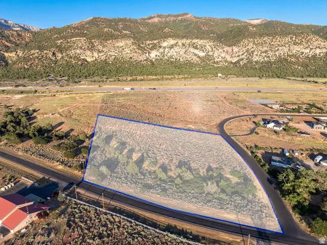 1463 S Old Highway 91 #1, New Harmony, UT 84757 - #2