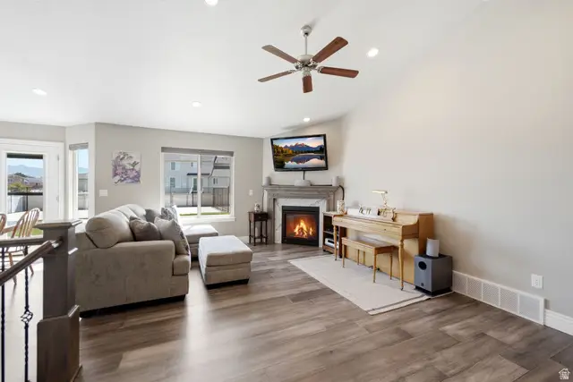 83 S Mustang Ridge Rd, Grantsville, UT 84029 - #2