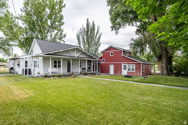 188 W 200 S, Smithfield, UT 84335 - #3