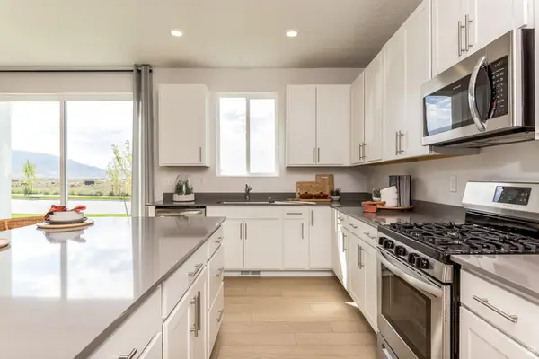 1873 N Gardenia Dr #3195, Saratoga Springs, UT 84045