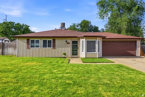 645 W 2250 N, West Bountiful, UT 84087