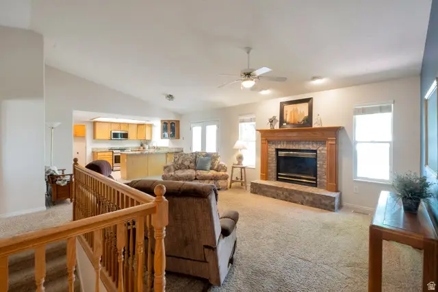 1386 W Bristol Ridge Rd S, West Jordan, UT 84088 - #3