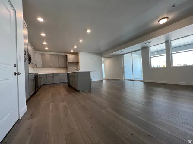 717 W W Coho Ln S #2F-302, Midvale, UT 84047 - #3