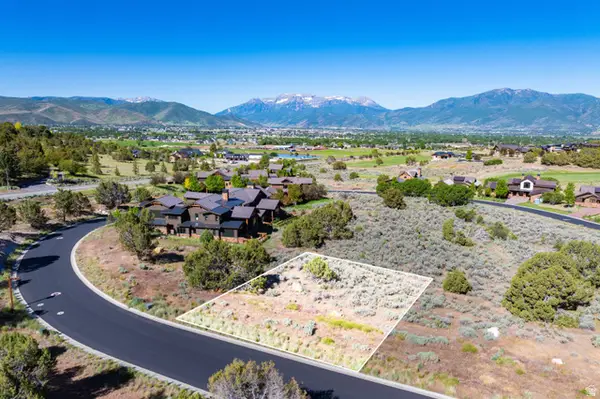123 N Club Cabins Way #CC-27, Heber City, UT 84032
