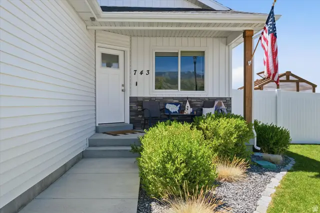 743 N 480 E, Smithfield, UT 84335 - #2