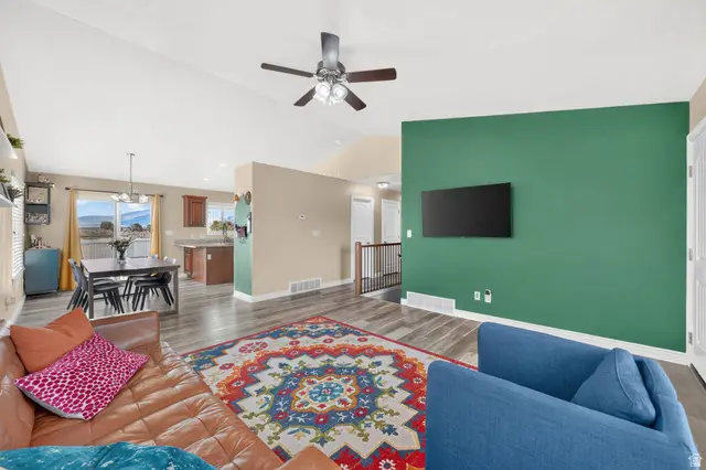 2361 E Ox Yoke Dr, Eagle Mountain, UT 84005 - #3