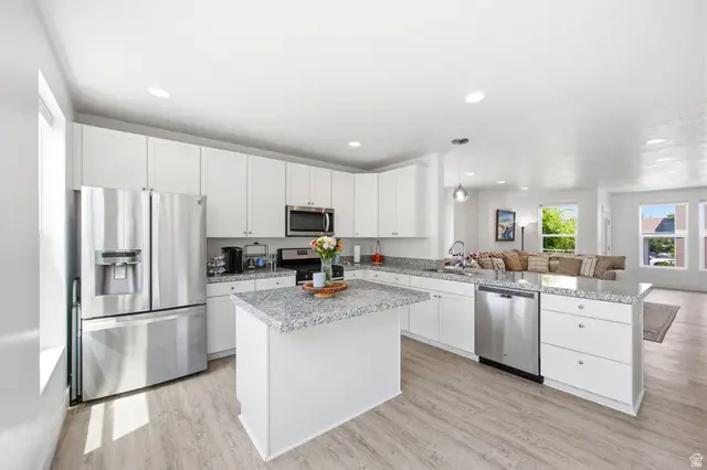 5627 S Justice Howe Ln #1, Murray, UT 84107 - #2