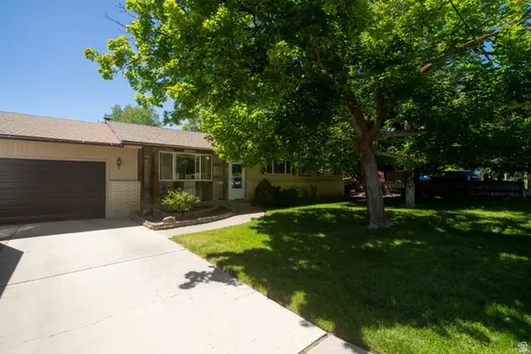 281 Panoramic Dr, Hyrum, UT 84319