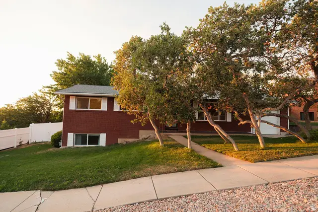 521 E 1650 S, Bountiful, UT 84010 - #2
