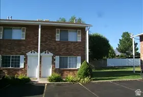 556 N Fairfield Rd #A-4, Layton, UT 84041