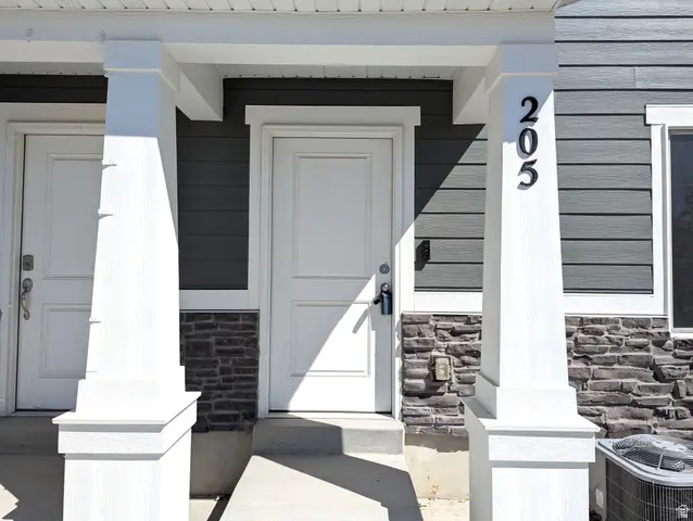 205 E Serenity Ave, Tooele, UT 84074 - #2