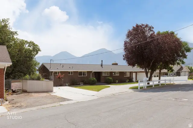 455 S Ridge Ln E, Payson, UT 84651 - #3