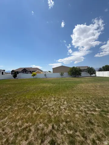712 E Sunset View Rd S, Grantsville, UT 84029 - #3